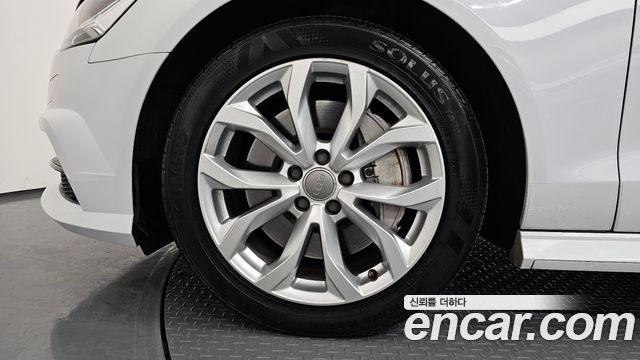 Audi A6 2018 — photo 5