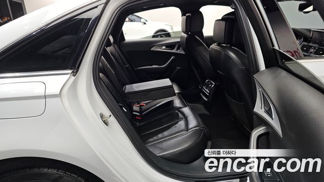 Audi A6 2018 — photo 12