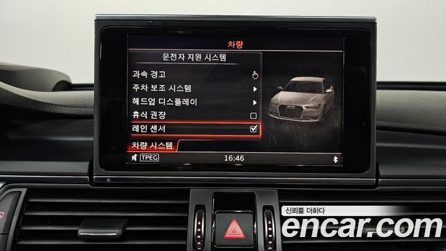 Audi A6 2018 — photo 17
