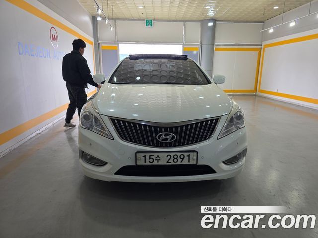 Hyundai Grandeur 2014 — photo 1