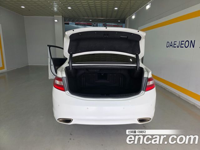 Hyundai Grandeur 2014 — photo 18