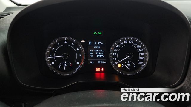 Hyundai Venue 2020 — photo 8