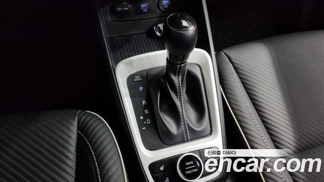 Hyundai Venue 2020 — photo 9
