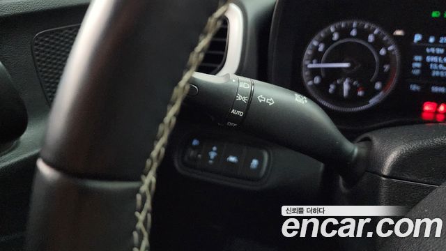 Hyundai Venue 2020 — photo 15