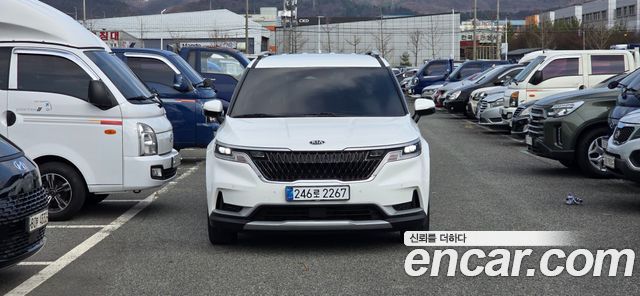 Kia Canival 2021 — photo 3