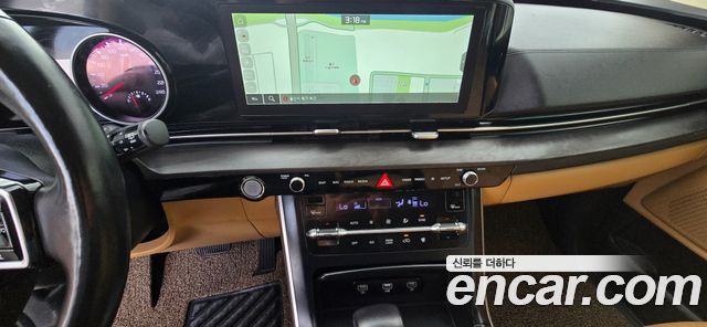 Kia Canival 2021 — photo 9