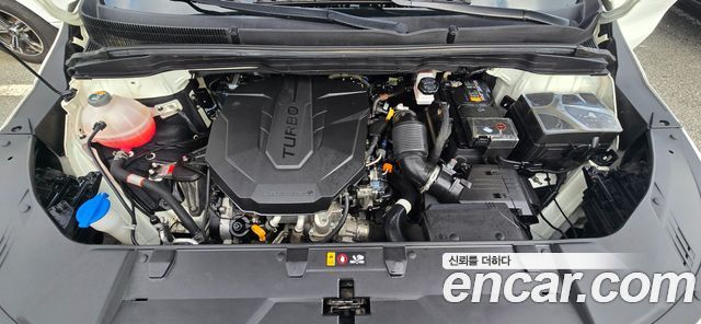 Kia Canival 2021 — photo 18