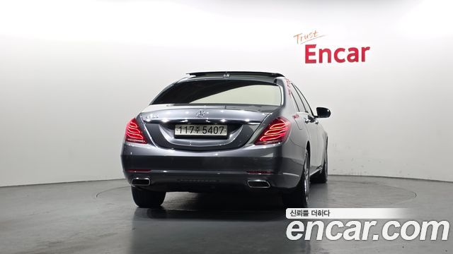 Mercedes-Benz S-Class 2016 — photo 4