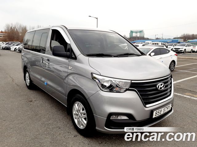 Hyundai Starex 2019 — photo 3