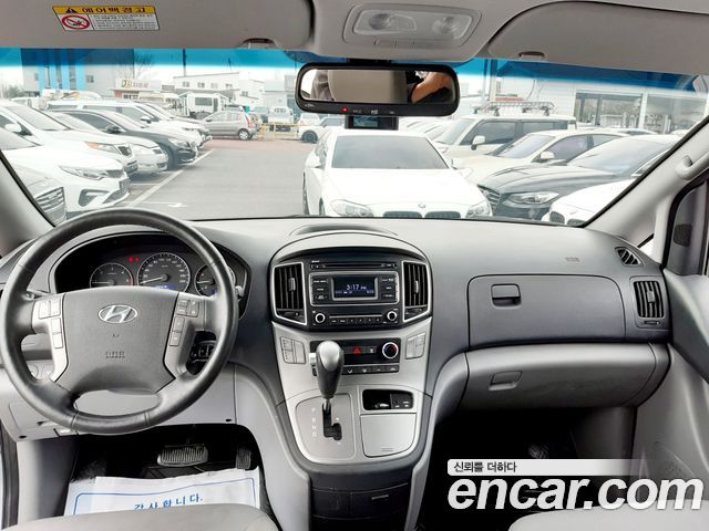 Hyundai Starex 2019 — photo 9