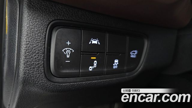 Hyundai Santafe 2019 — photo 16