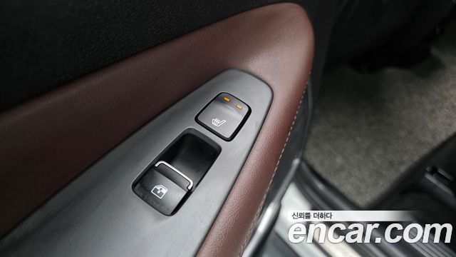 Hyundai Santafe 2019 — photo 17