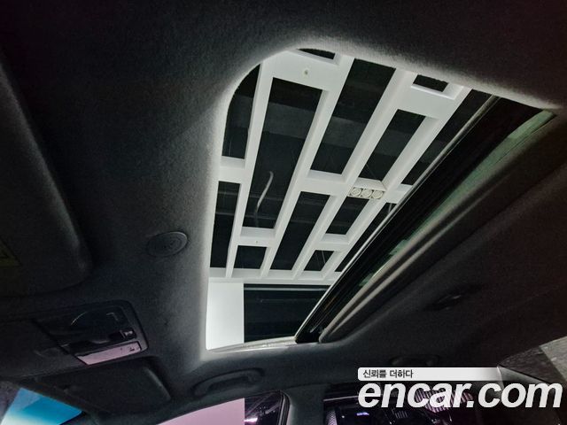 Hyundai AVANTE 2012 — photo 16