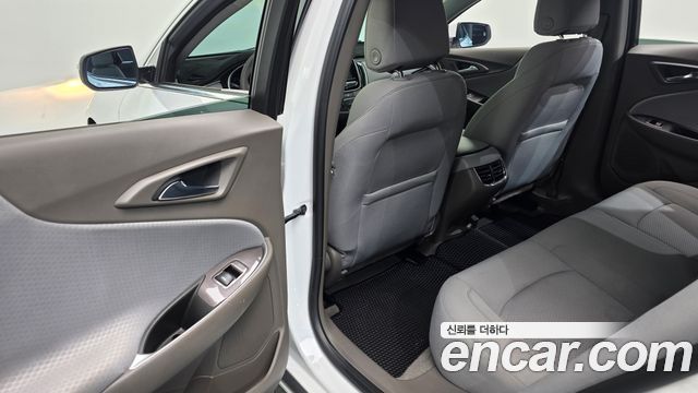 Chevrolet Korea Malibu 2018 — photo 19