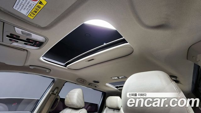 Kia Canival 2017 — photo 13