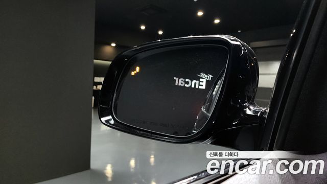 Kia Canival 2017 — photo 19