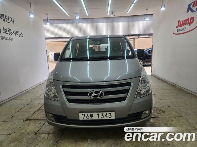 Hyundai Starex 2016 — photo 2