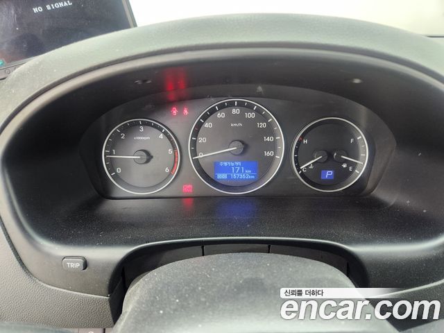 Hyundai Starex 2016 — photo 6