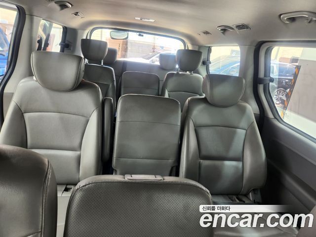 Hyundai Starex 2016 — photo 14