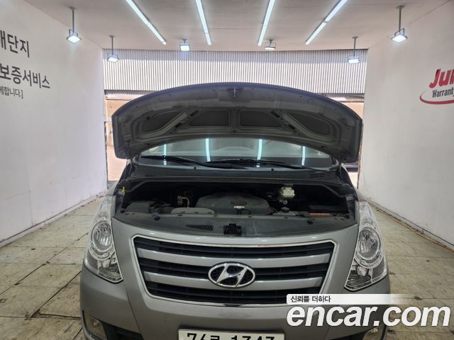 Hyundai Starex 2016 — photo 15
