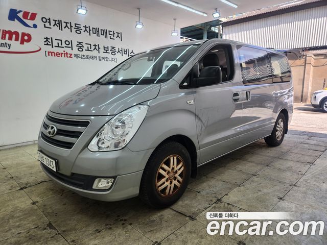 Hyundai Starex 2016 — photo 19