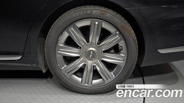 Genesis EQ900 2016 — photo 5