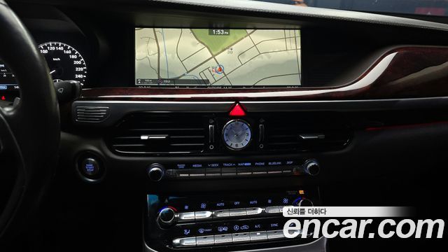 Genesis EQ900 2016 — photo 15