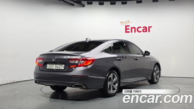 Honda Accord 2019 — photo 2