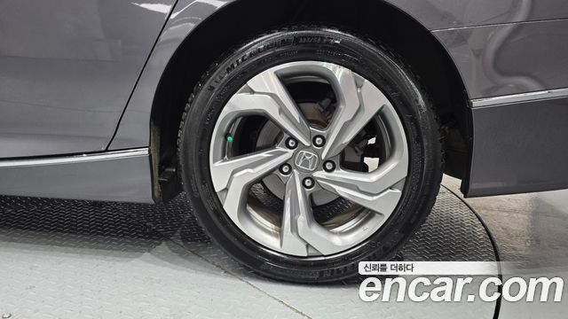 Honda Accord 2019 — photo 5