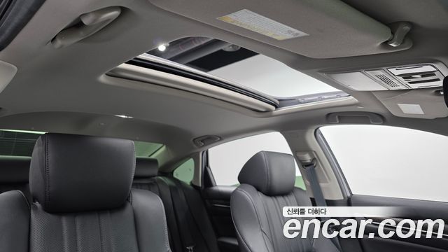 Honda Accord 2019 — photo 16