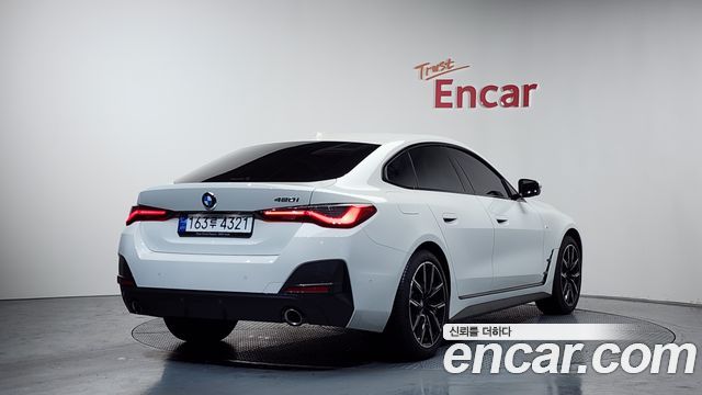 BMW 4-Series 2023 — photo 2
