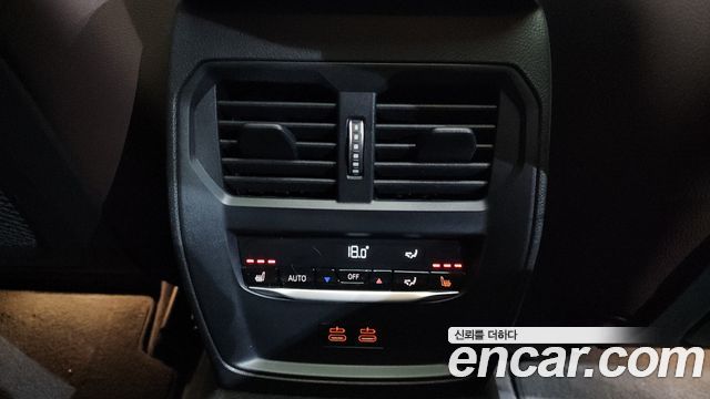 BMW 4-Series 2023 — photo 19