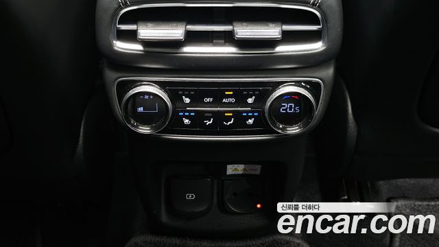 Genesis GV80 2020 — photo 20