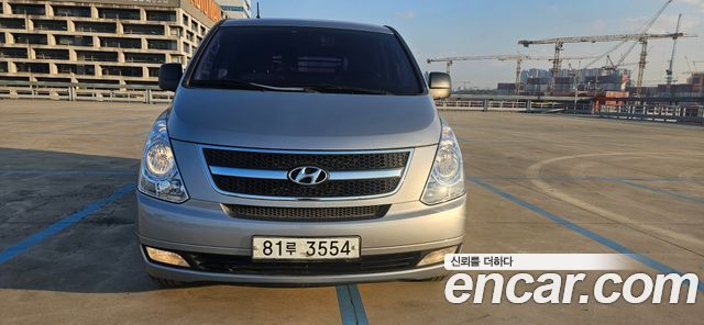 Hyundai Starex 2016 — photo 1