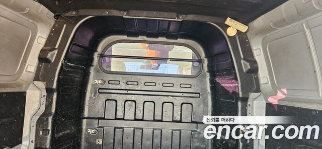 Hyundai Starex 2016 — photo 9