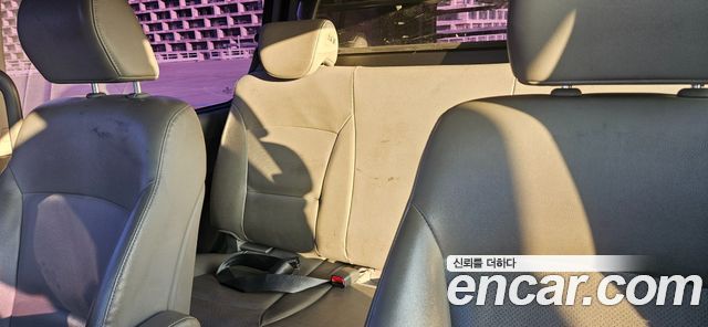 Hyundai Starex 2016 — photo 16