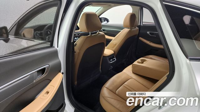Hyundai Sonata 2020 — photo 11