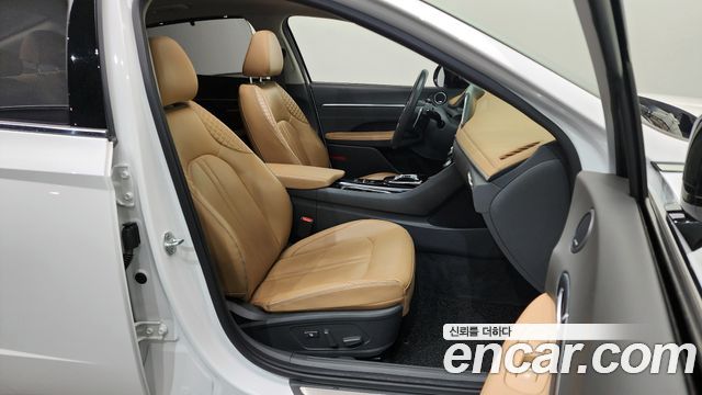 Hyundai Sonata 2020 — photo 12