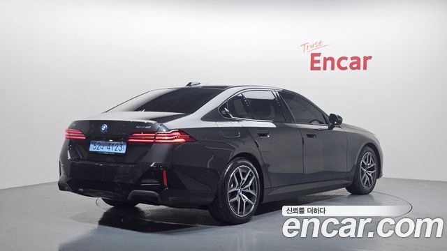 BMW i5 2026 — photo 2