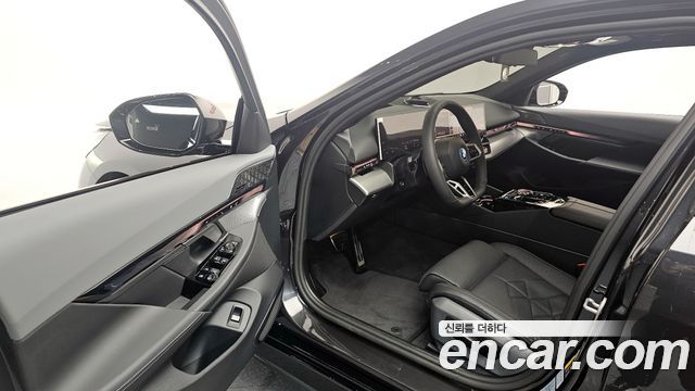 BMW i5 2026 — photo 10