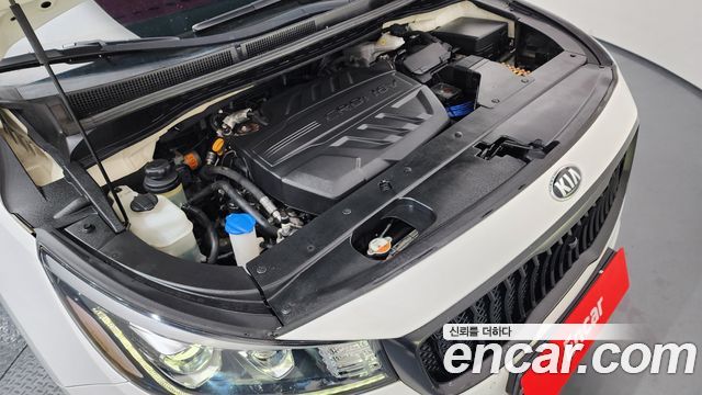 Kia Canival 2019 — photo 6