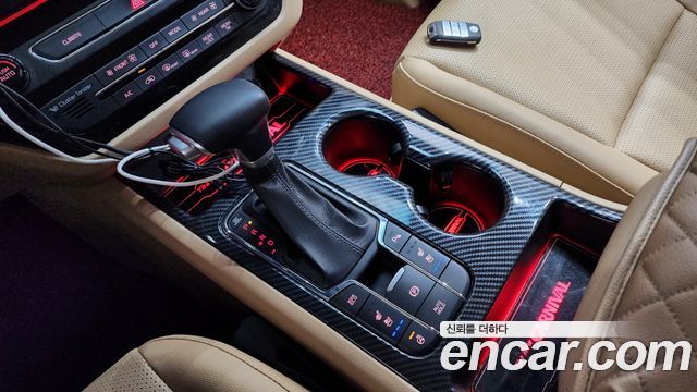 Kia Canival 2019 — photo 9