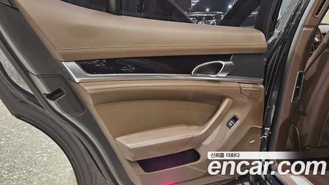 Porsche Panamera 2015 — photo 13