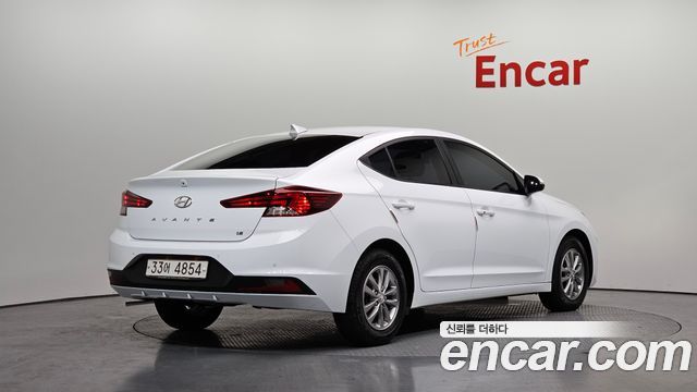 Hyundai AVANTE 2019 — photo 2