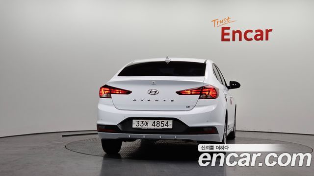 Hyundai AVANTE 2019 — photo 4