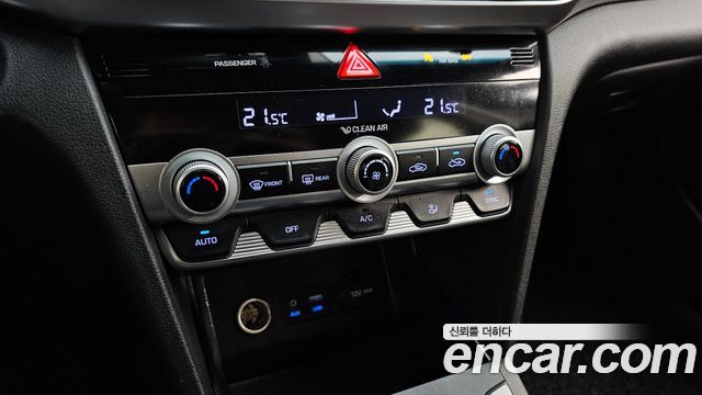 Hyundai AVANTE 2019 — photo 18