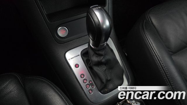 Volkswagen Tiguan 2016 — photo 9