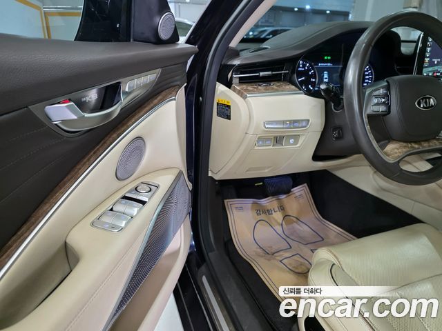 Kia K9 2019 — photo 16