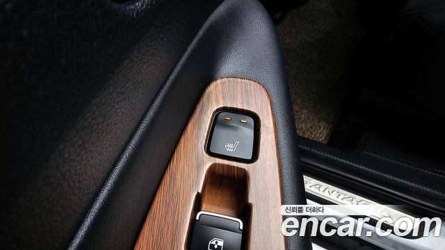 Hyundai Santafe 2019 — photo 19