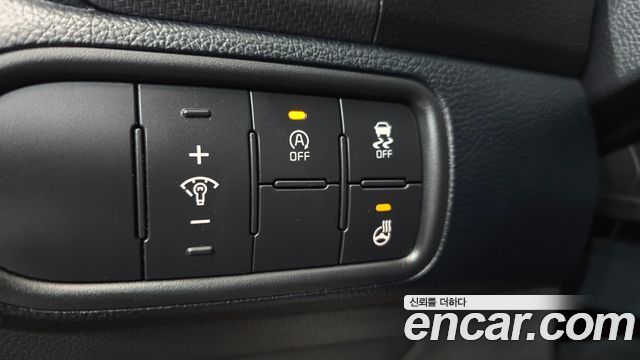 Kia K3 2016 — photo 18